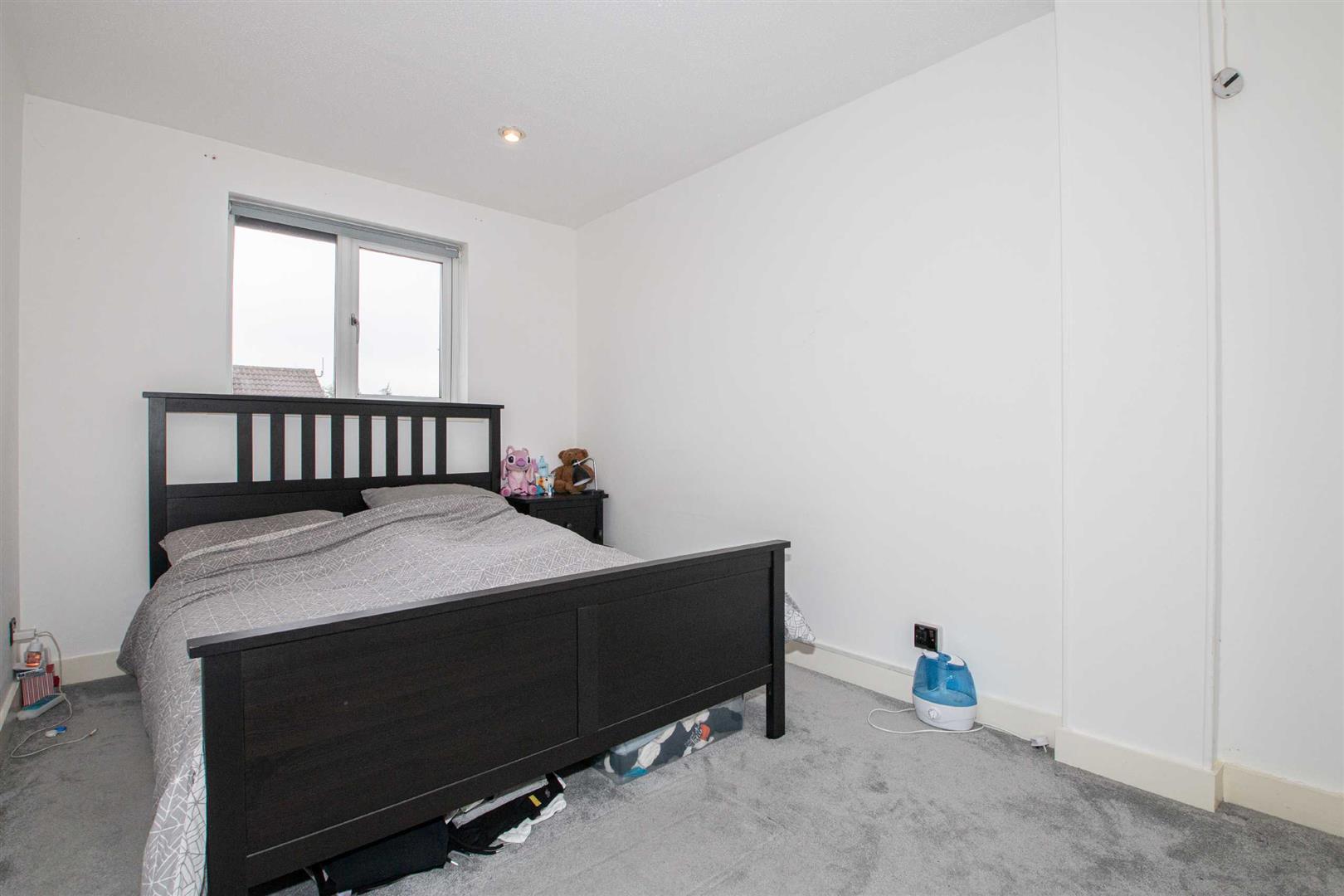 Aintree Close, Bletchley, Milton Keynes